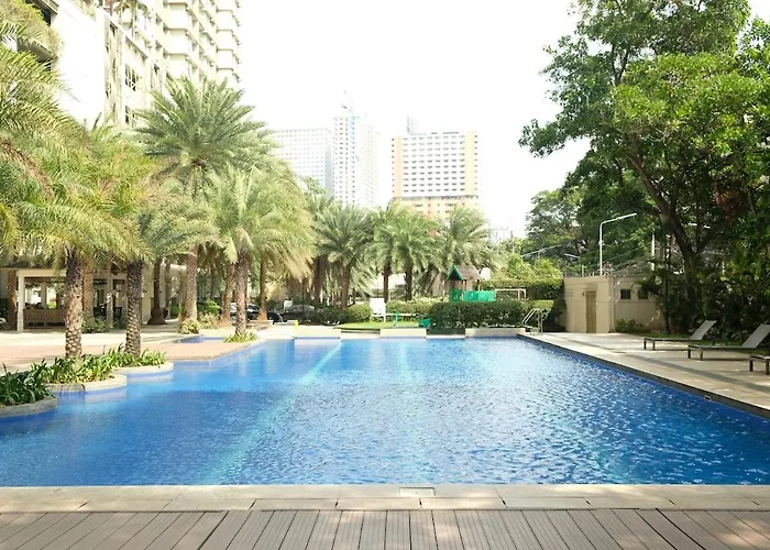Impressive Two Bedroom Near Conveniences Apartment *