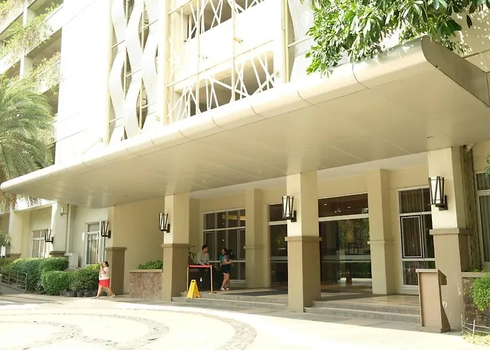 Apartment Impressive Two Bedroom Near Conveniences *
